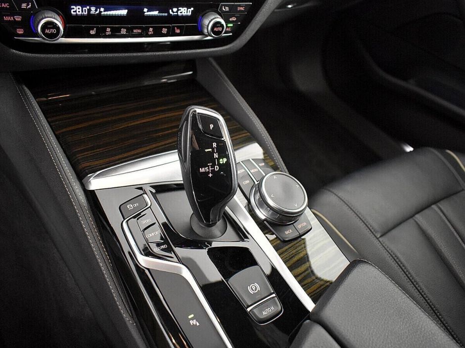 BMW 5 серии, 2.0 л, АТ, 2018 фото 11