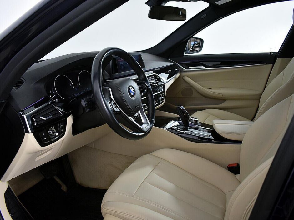 BMW 5 серии, 2.0 л, АТ, 2018 фото 7