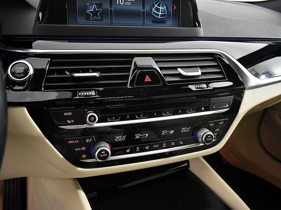 BMW 5 серии, 2.0 л, АТ, 2018 фото 10