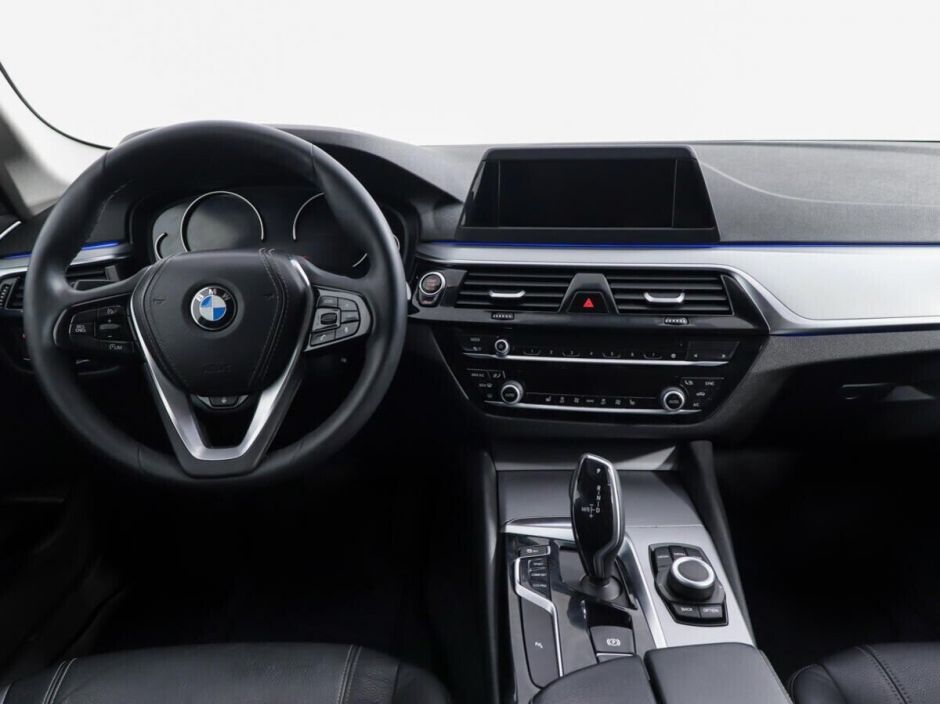 BMW 5 серии, 2.0 л, АТ, 2018 фото 8