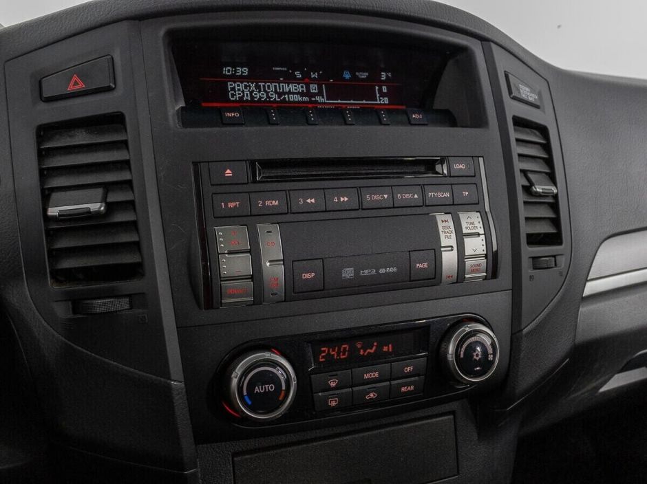 Mitsubishi Pajero, 3.0 л, АТ, 2013 фото 9