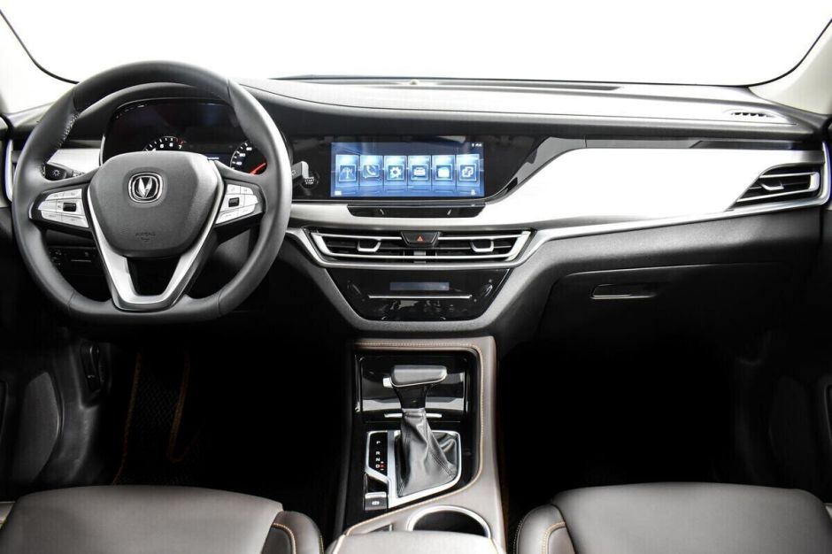 Changan CS35PLUS, 1.6 л, АТ, 2020 фото 8