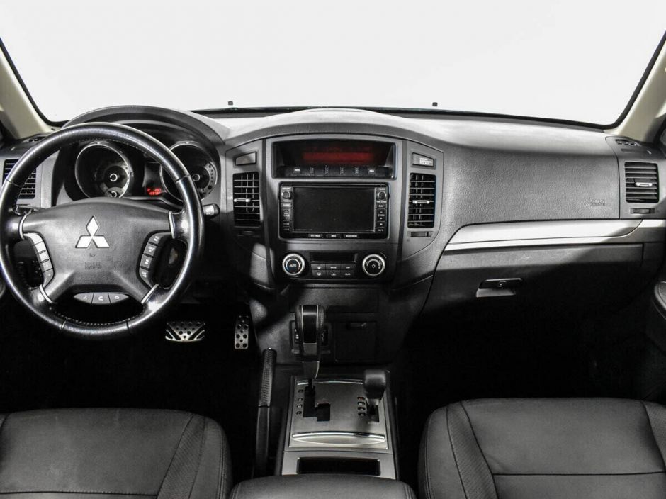 Mitsubishi Pajero, 3.0 л, АТ, 2013 фото 7
