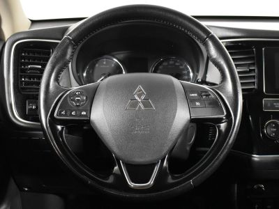 Mitsubishi Outlander, 2.0 л, CVT, 2019 фото 9