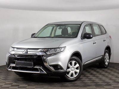 Mitsubishi Outlander, 2.0 л, CVT, 2020 фото 3