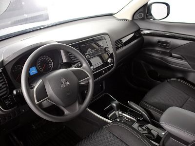 Mitsubishi Outlander, 2.0 л, CVT, 2020 фото 8