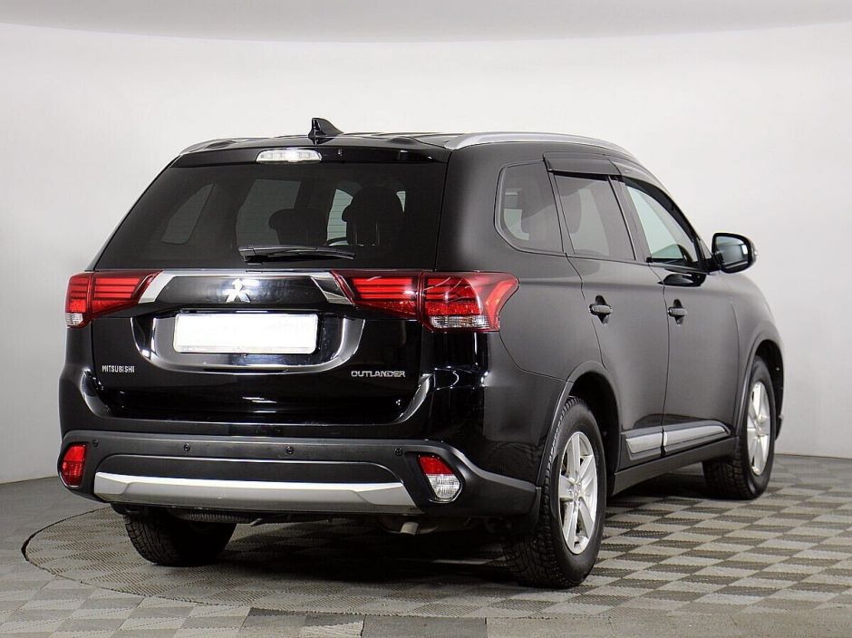 Mitsubishi Outlander, 2.0 л, Вариатор, 2018 фото 5