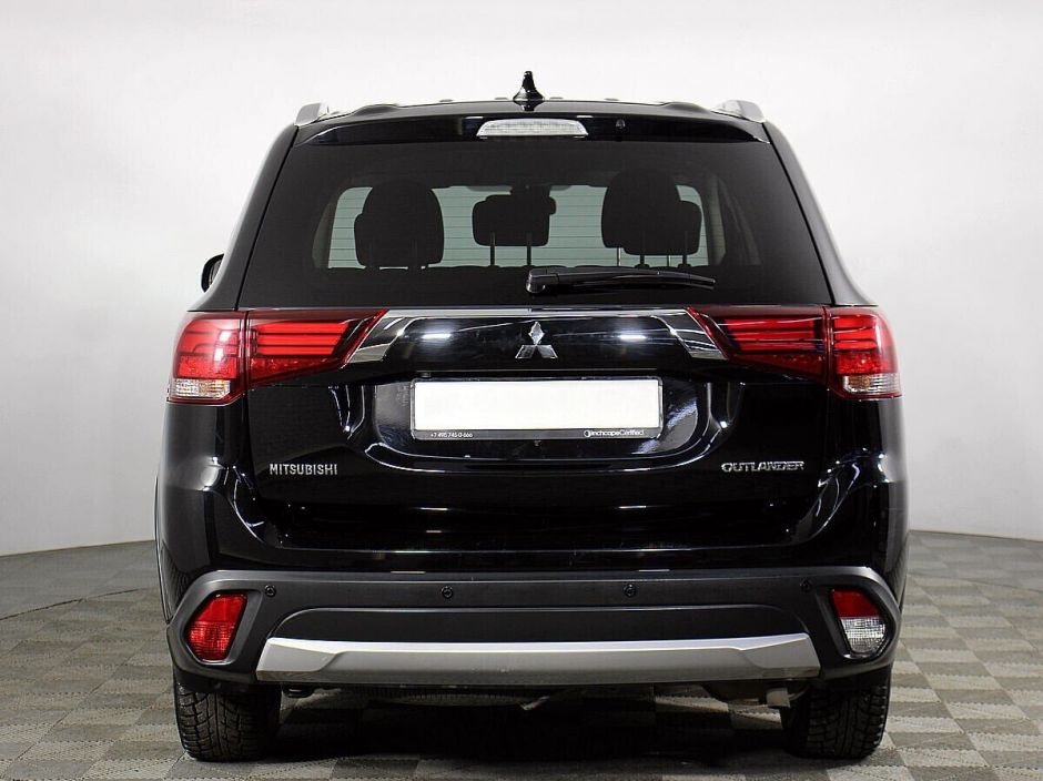 Mitsubishi Outlander, 2.0 л, Вариатор, 2018 фото 6
