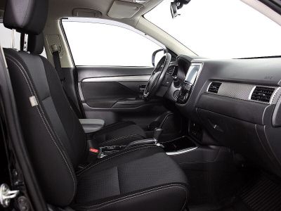 Mitsubishi Outlander, 2.0 л, CVT, 2018 фото 2