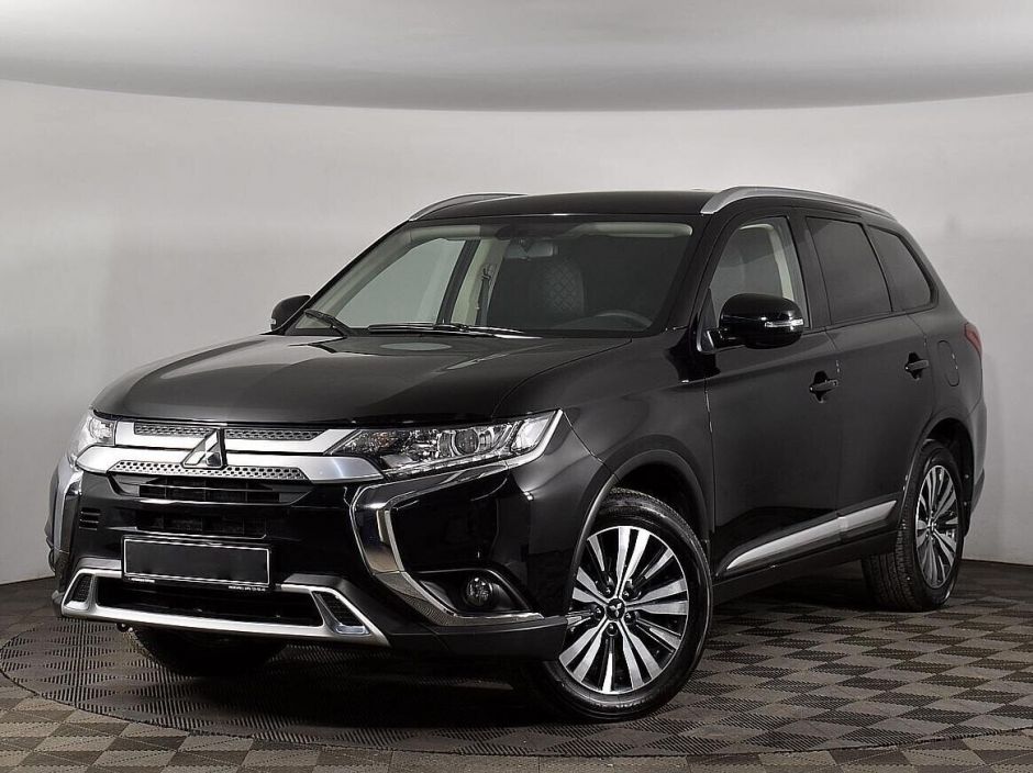 Mitsubishi Outlander, 2.0 л, Вариатор, 2020 фото 3