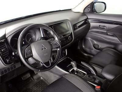 Mitsubishi Outlander, 2.0 л, CVT, 2019 фото 8