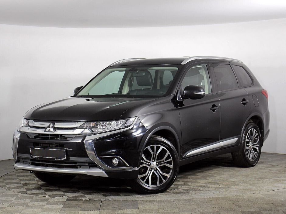 Mitsubishi Outlander, 2.4 л, Вариатор, 2017 фото 3
