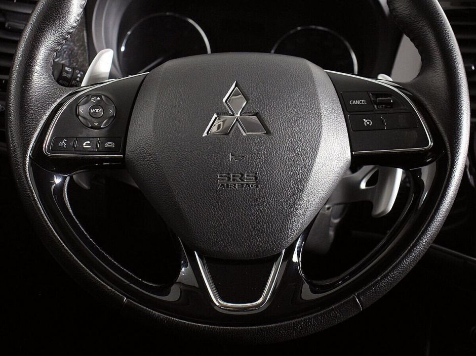 Mitsubishi Outlander, 2.4 л, Вариатор, 2017 фото 11