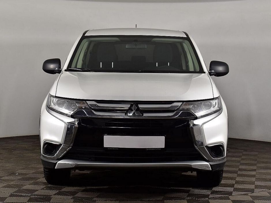 Mitsubishi Outlander, 2.0 л, Вариатор, 2016 фото 4
