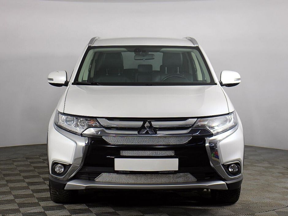 Mitsubishi Outlander, 2.0 л, Вариатор, 2017 фото 4