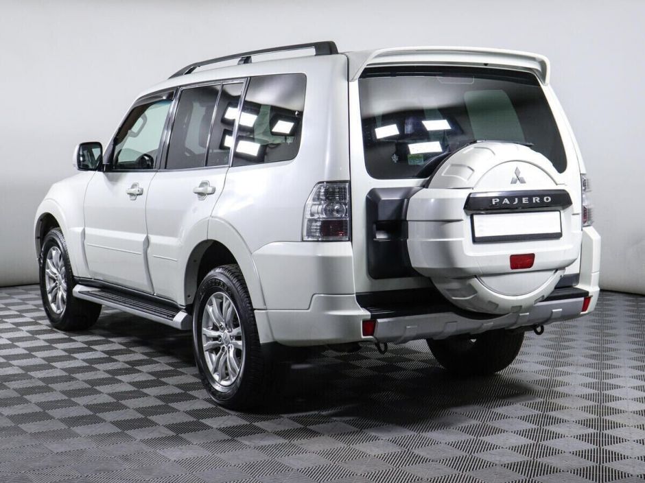 Mitsubishi Pajero, 3.5 л, АТ, 2014 фото 6