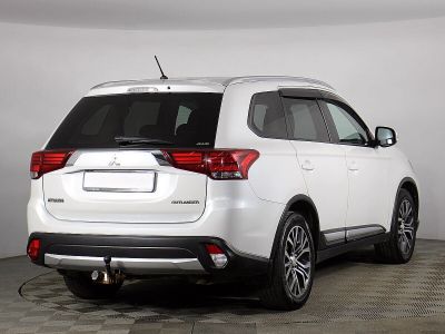 Mitsubishi Outlander, 2.0 л, CVT, 2016 фото 5