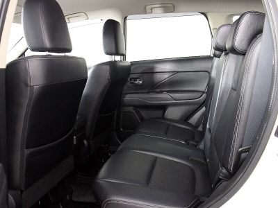 Mitsubishi Outlander, 2.0 л, CVT, 2016 фото 1