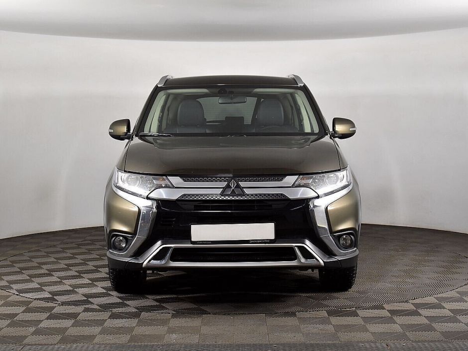 Mitsubishi Outlander, 2.0 л, Вариатор, 2018 фото 4