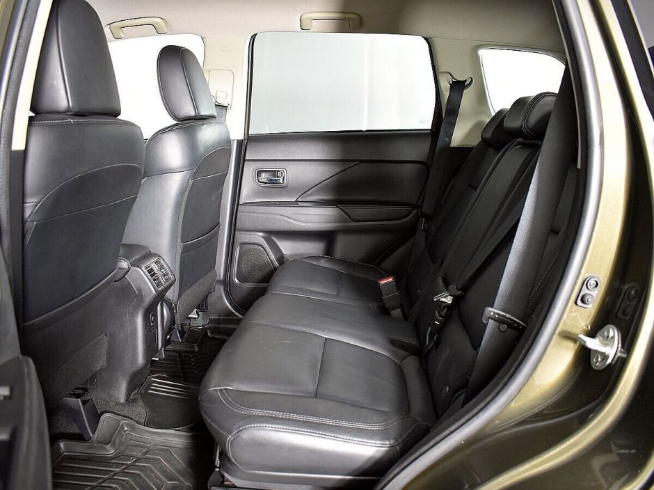 Mitsubishi Outlander, 2.0 л, Вариатор, 2018 фото 1