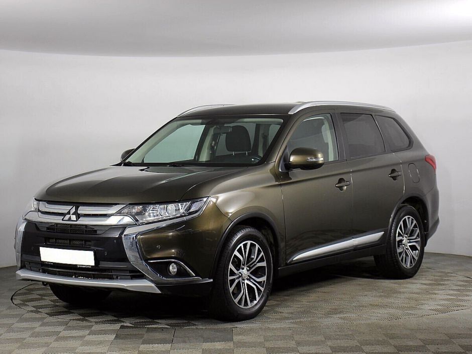 Mitsubishi Outlander, 2.0 л, Вариатор, 2018 фото 3