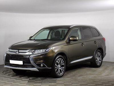 Mitsubishi Outlander, 2.0 л, CVT, 2018 фото 3