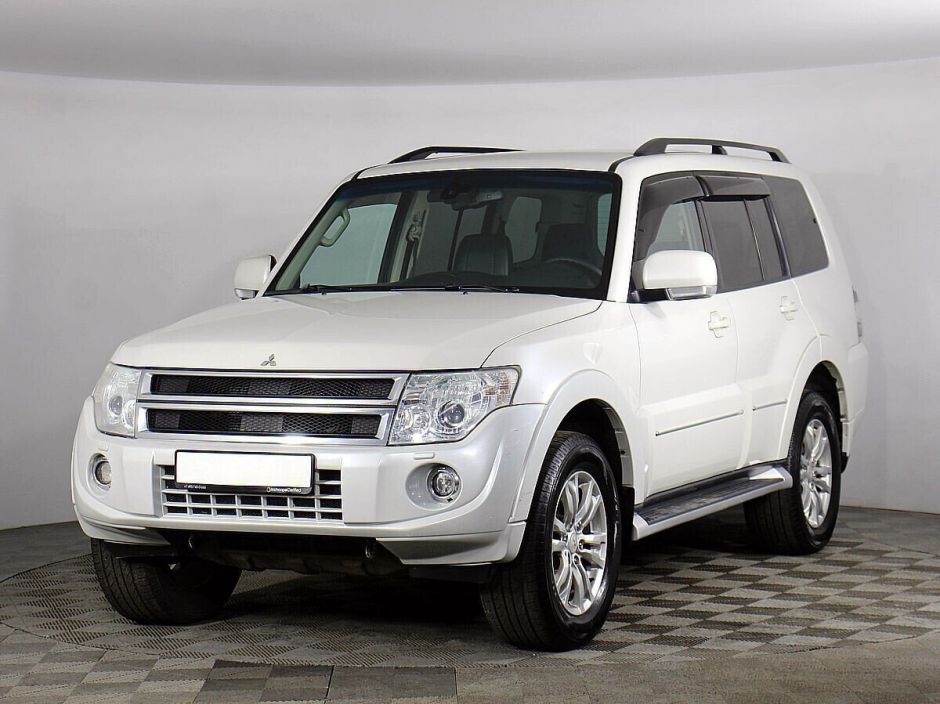 Mitsubishi Pajero, 3.0 л, АТ, 2013 фото 3