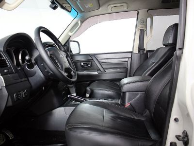 Mitsubishi Pajero, 3.0 л, АКПП, 2013 фото 7