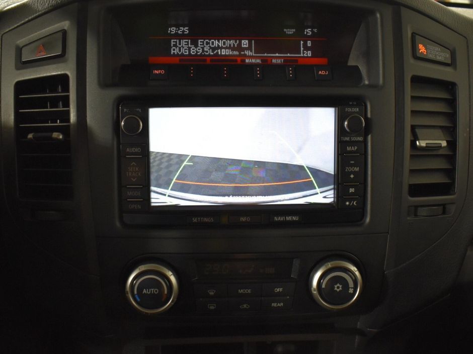 Mitsubishi Pajero, 3.2 л, АТ, 2014 фото 10