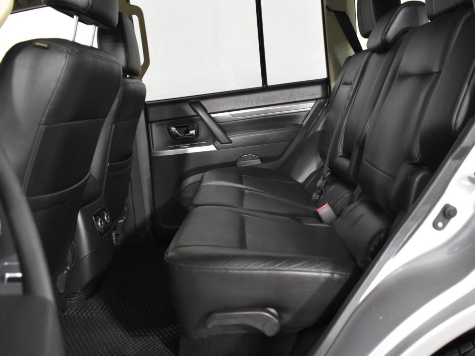 Mitsubishi Pajero, 3.2 л, АТ, 2014 фото 14