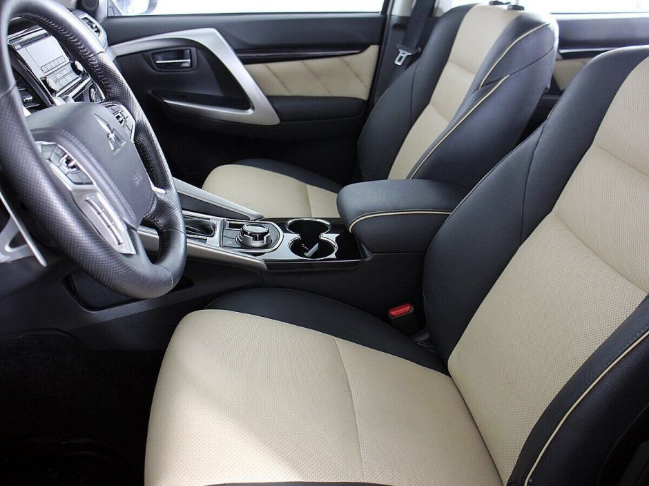 Mitsubishi Pajero Sport, 2.4 л, АТ, 2017 фото 7