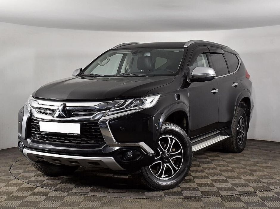 Mitsubishi Pajero Sport, 3.0 л, АТ, 2017 фото 3