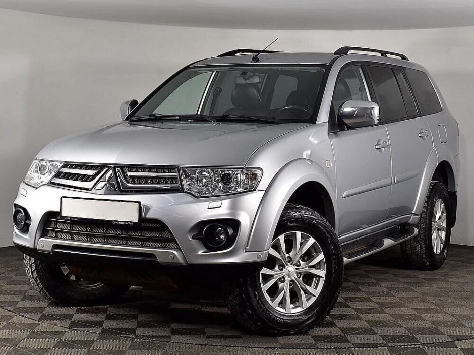 Mitsubishi Pajero Sport, 2.5 л, АТ, 2014 фото 3