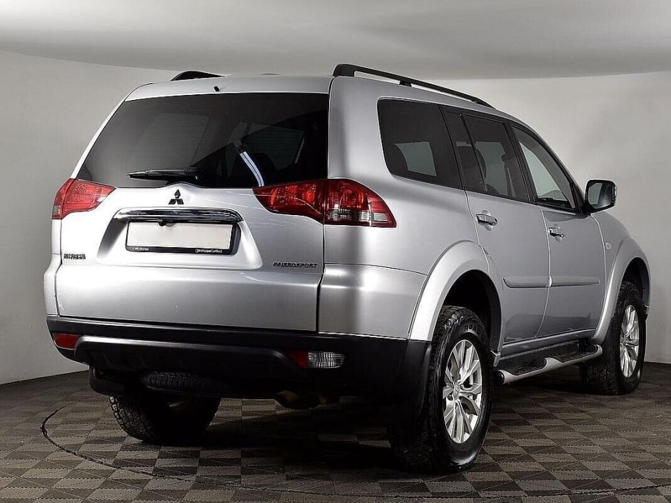 Mitsubishi Pajero Sport, 2.5 л, АТ, 2014 фото 5