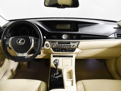 Lexus ES, 2.5 л, АКПП, 2013 фото 9