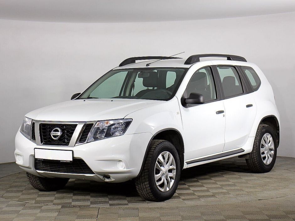 Nissan Terrano, 1.6 л, МТ, 2019 фото 3