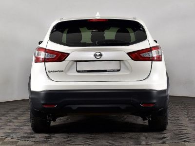 Nissan Qashqai, 2.0 л, CVT, 2017 фото 6