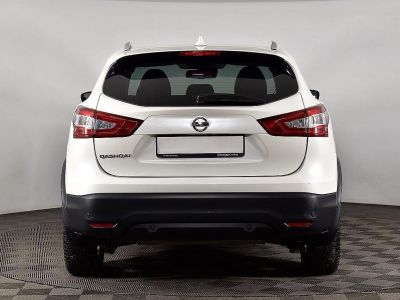 Nissan Qashqai, 2.0 л, CVT, 2018 фото 6