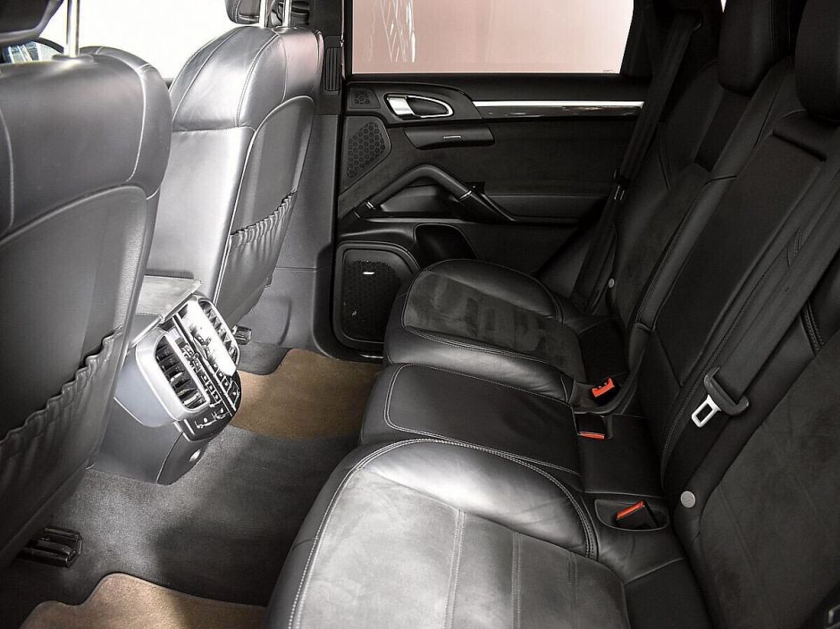 Porsche Cayenne, 4.8 л, АТ, 2012 фото 2