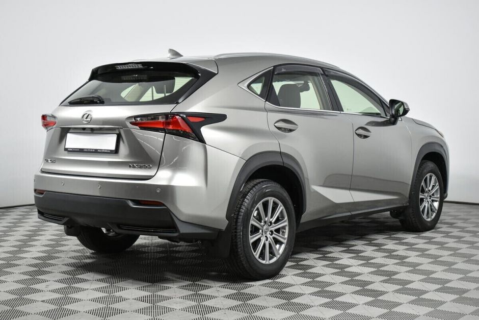 Lexus NX, 2.0 л, Вариатор, 2015 фото 5