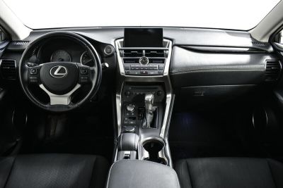 Lexus NX, 2.0 л, CVT, 2015 фото 8