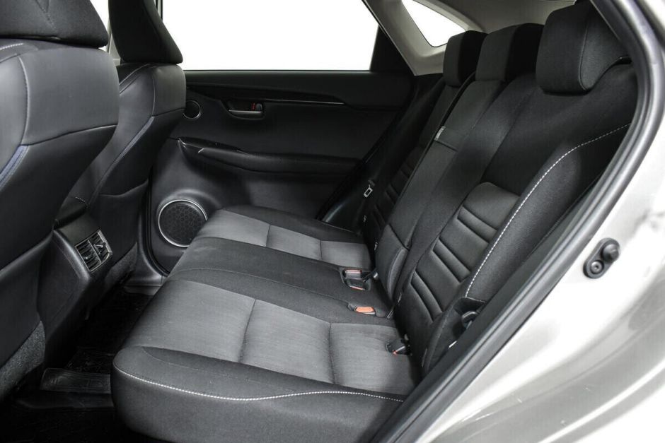 Lexus NX, 2.0 л, Вариатор, 2015 фото 1