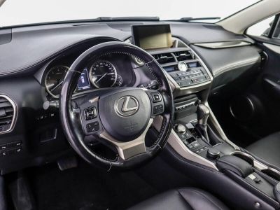 Lexus NX, 2.0 л, CVT, 2016 фото 7