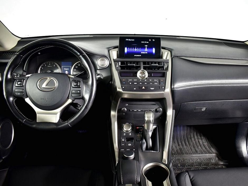 Lexus NX, 2.0 л, Вариатор, 2016 фото 8