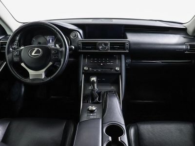 Lexus IS, 2.0 л, АКПП, 2017 фото 1