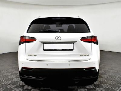 Lexus NX, 2.0 л, CVT, 2014 фото 6