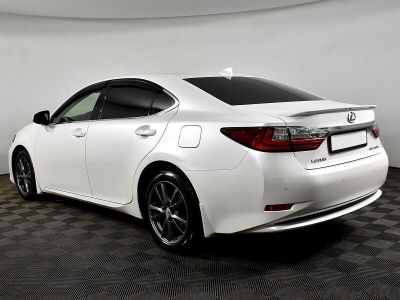 Lexus ES, 2.0 л, АКПП, 2016 фото 6