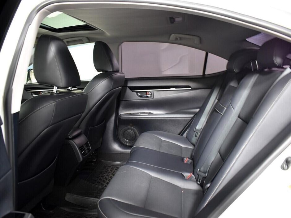 Lexus ES, 2.0 л, АТ, 2016 фото 1