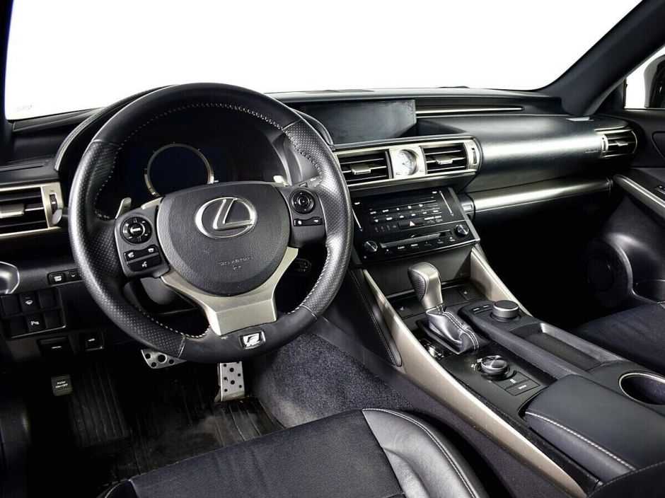 Lexus IS, 2.5 л, АТ, 2014 фото 7