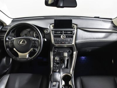 Lexus NX, 2.0 л, CVT, 2016 фото 8